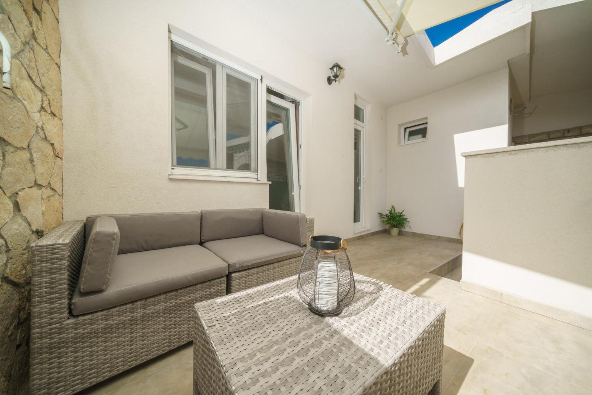 Holiday Home Oliva Vodice Luaran gambar