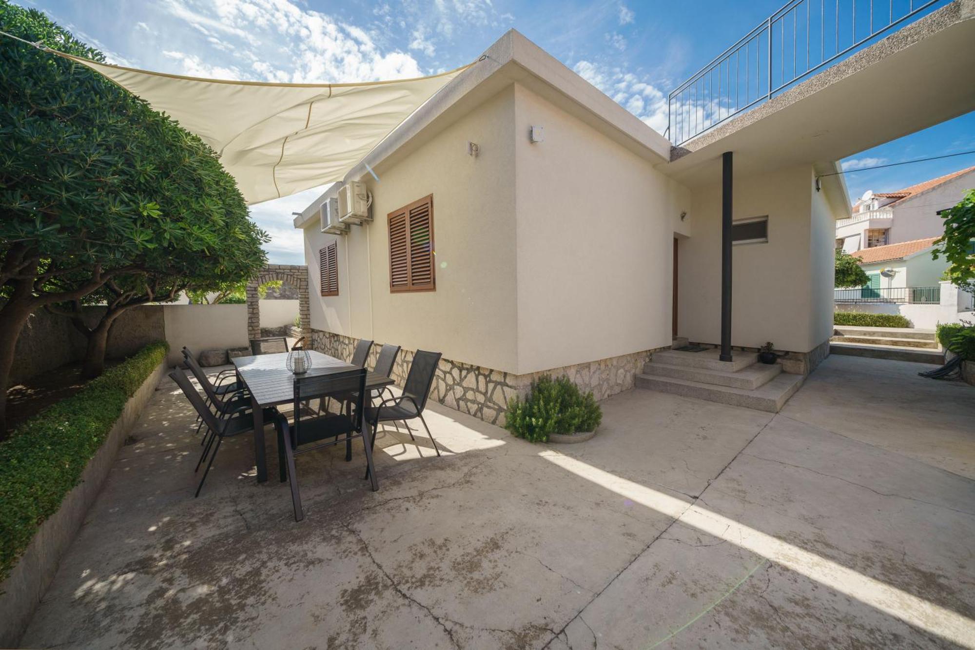 Holiday Home Oliva Vodice Luaran gambar