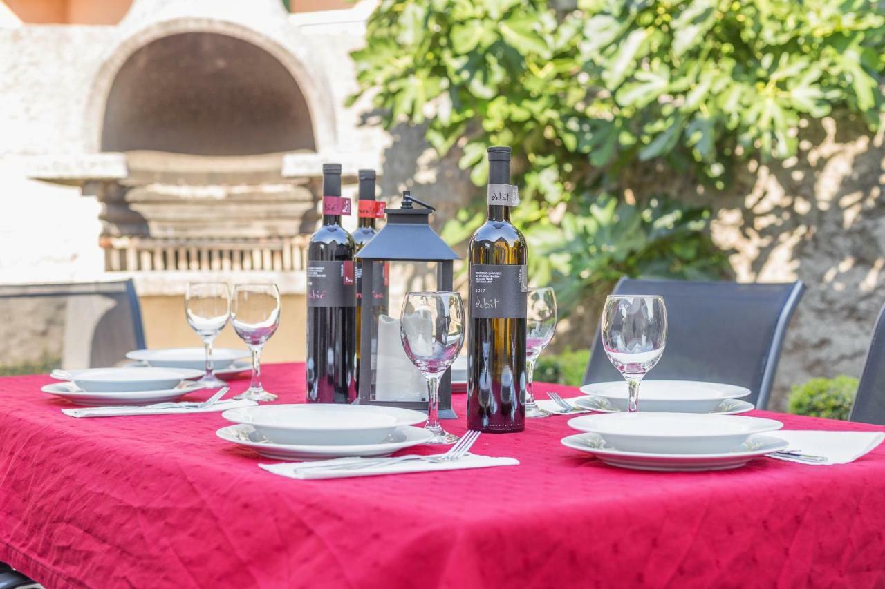 Holiday Home Oliva Vodice Luaran gambar